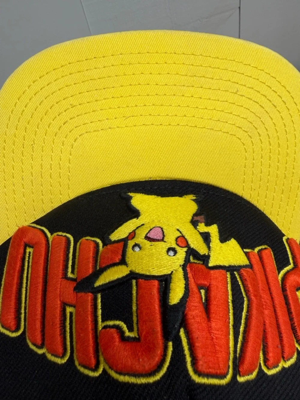 Pokémon Pikachu 2014 Men’s Snapback Hat - Black and Yellow One Size